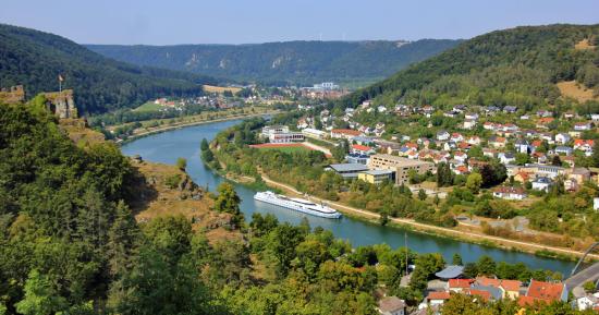 Rhein, Main und Donau Bus Charter Tour und Flusskreuzfahrt!